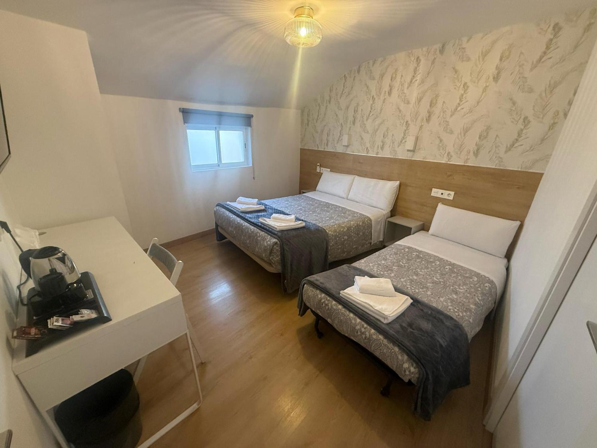Hostal Esparteros — Photos 1